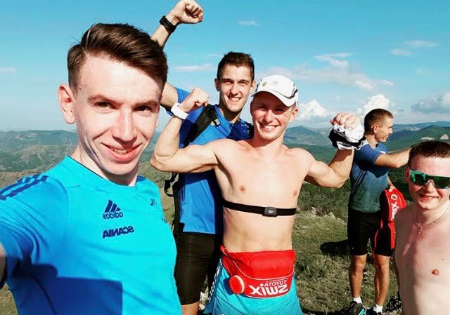 Андрей Собакарев, Владислав Вечканов, Денис Спицов, Александр Большунов и Егор Казаринов.