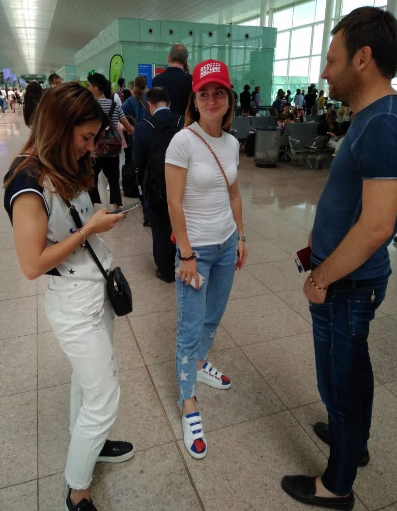 Яна Кирпиченко, Юлия Белорукова, Булычев (массажист). 